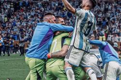 lol全球总决赛-哥伦比亚逆转阿根廷，伊布点燃赛场