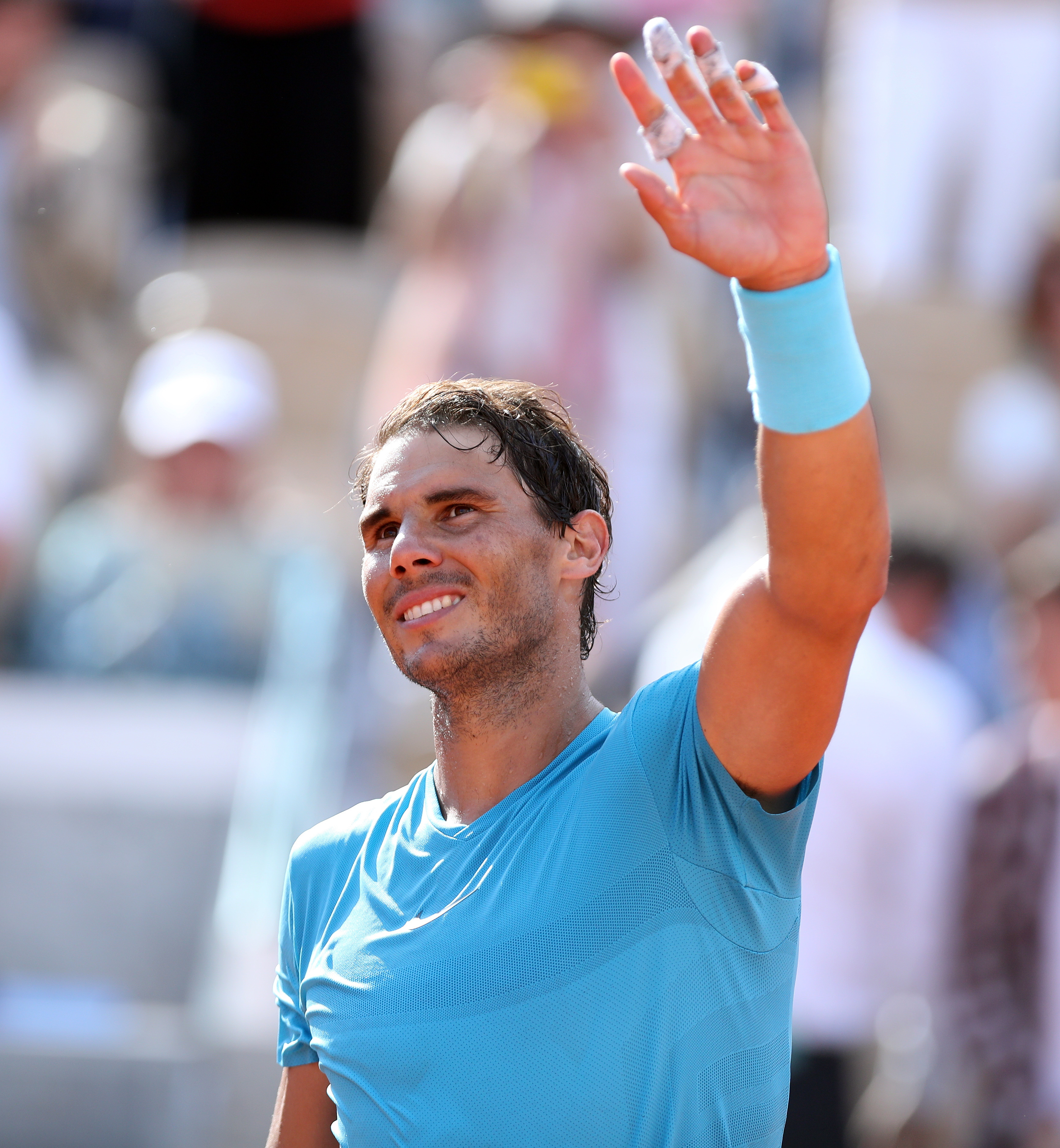 法国网球队完胜日本网球队，纳达尔绝境逆转的简单介绍