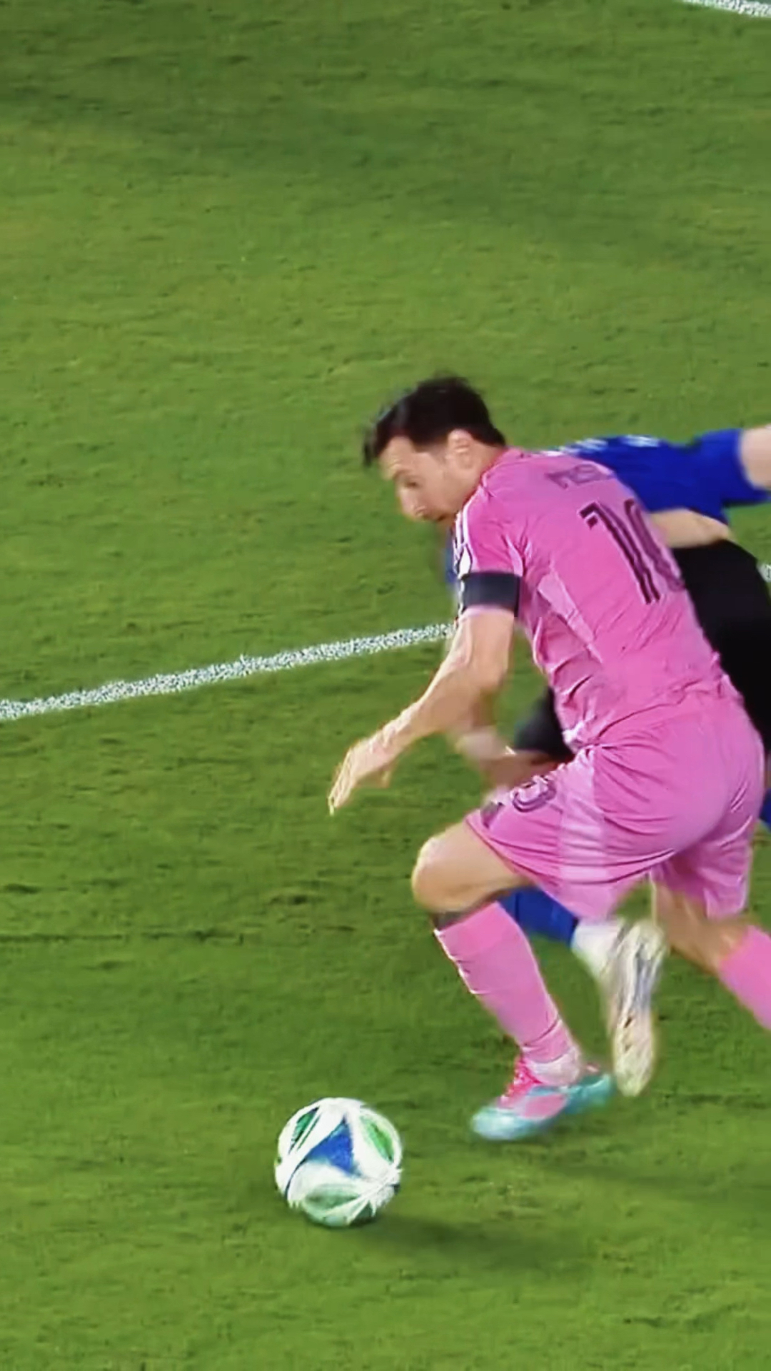 关于西班牙碾压曼联,苏亚雷斯打破历史纪录的信息 关于西班牙碾压曼联,苏亚雷斯打破历史纪录的信息